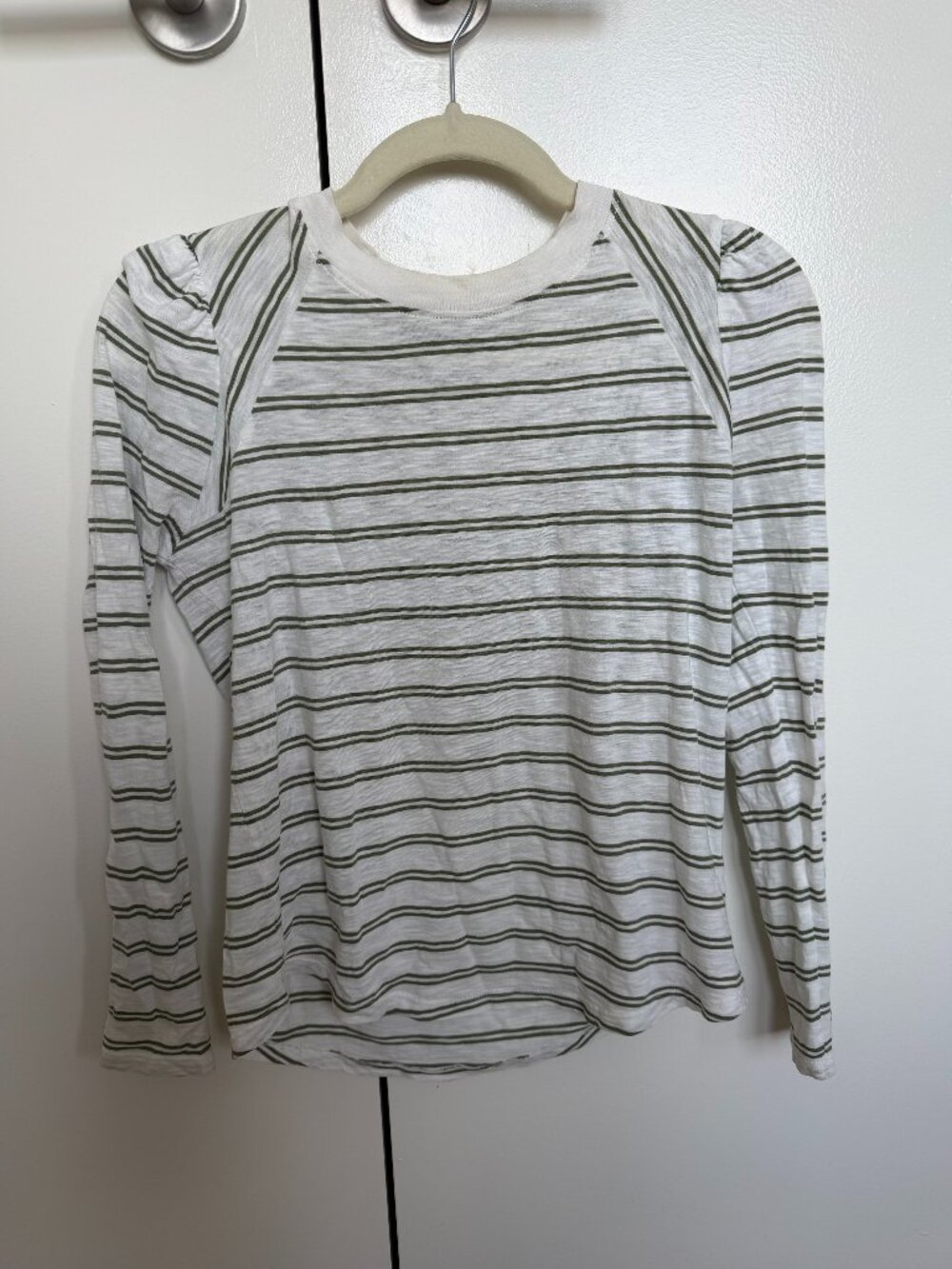 Veronica Beard Mason Baseball Tee - Dark Sage/white
